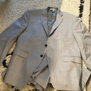 Mens Calvin Klein gray suit 40s